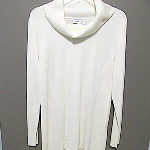 NWT Ivory Long-sleeved Cowl Neck Knit Sweater, Size M